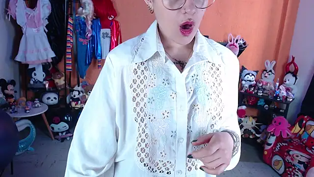แชท XXX สดของ MissMiia2