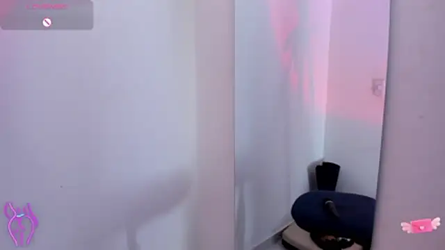 Czat XXX na żywo – Viioleett_cum