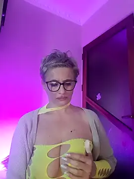 LunaBlaise's Live XXX Chat