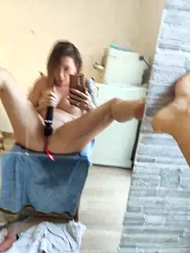 Chatroom XXX en direct de Ladymiri85