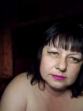 AuroKaria's Live XXX Chat