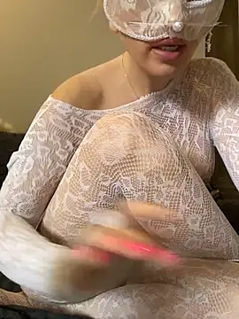 SihirliSofiya's Live XXX Chat