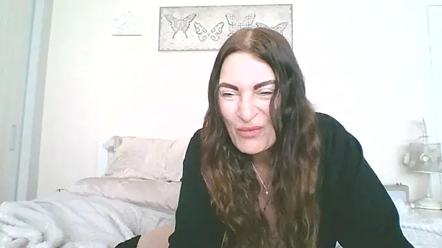 EllaKent's Live XXX Chat