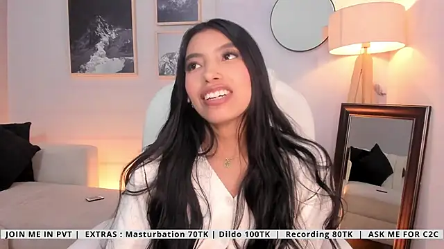 Chat +18 de Tiffany_Low ao vivo
