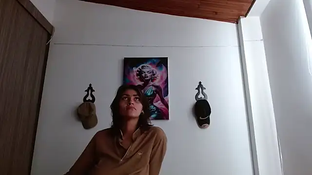 Živý XXX chat Crystal_Star_