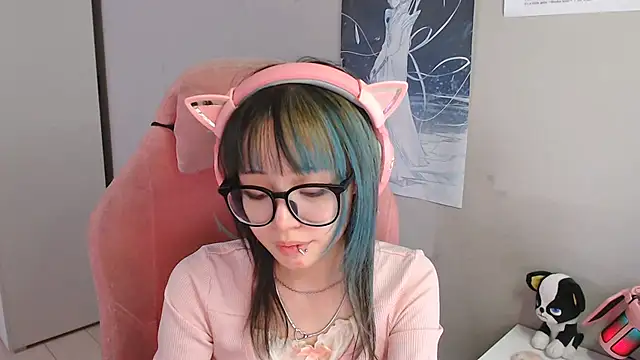 SaxonDibs' Live XXX Chat