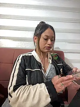 Chat XXX ao vivo de Diosa_Pinkk