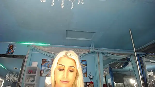 ADRIANNA_FOX Chat XXX live