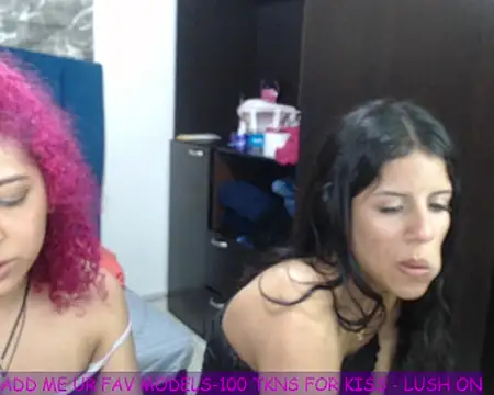 LITTLEKITTY19 – Kamerová šou