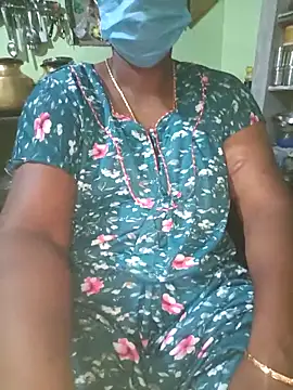 Tamilselviroja-'s Live XXX Chat