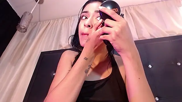 Chat XXX en directo de srta_luciana