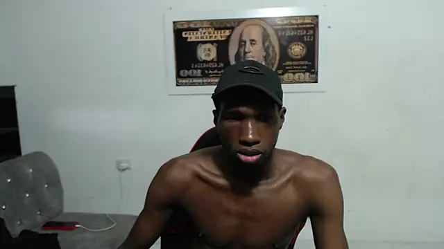 black30cmdick Show in webcam