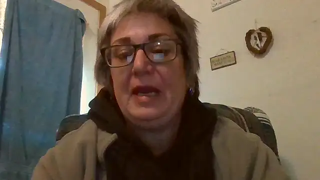becky1111's Webcam Show