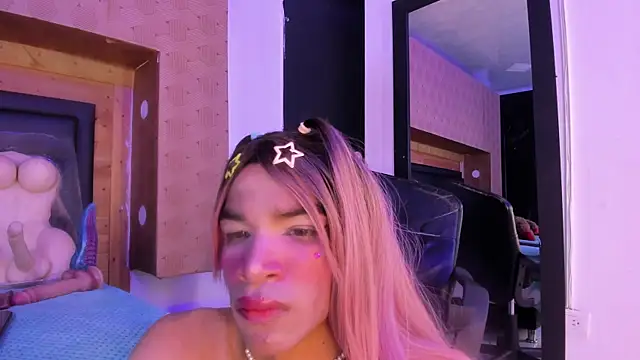 Pokazy przed kamerką – Samantha_Blaze1