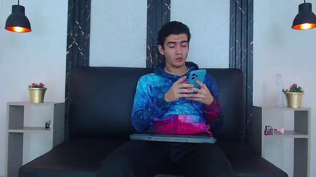 Feiccer_Castquer's Webcam Show