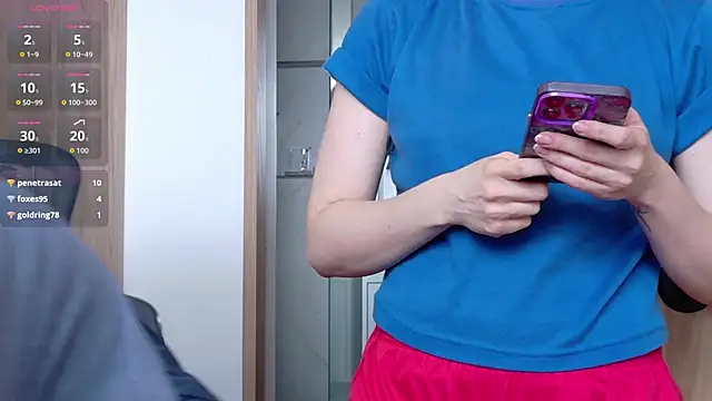 LovesKingdom's Live XXX Chat