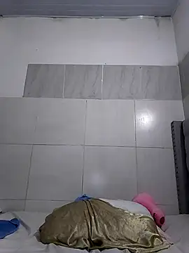 Hairy_ptt – Naživo XXX chat