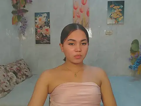 ur_asiankat Pertunjukan Webcam