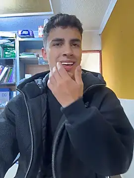 Show de AdrianRinaldi na webcam