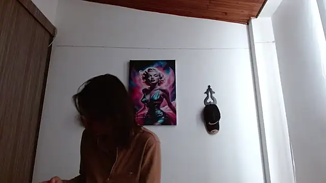 Crystal_Star_'s Live XXX Chat