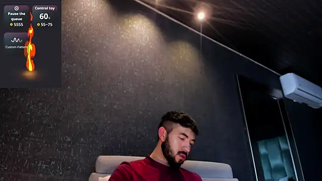 MarkWalker__'s Webcam Show