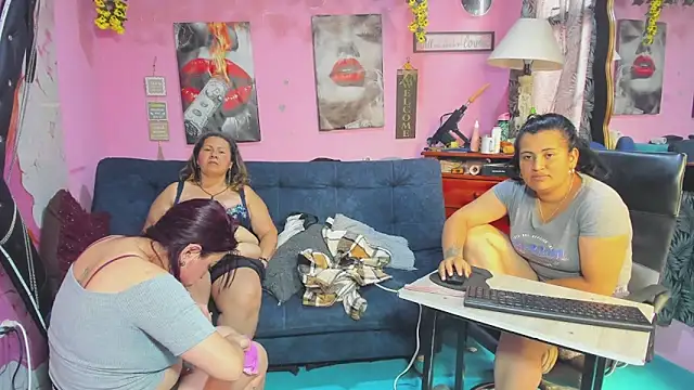 lesbiancuple's Live XXX Chat