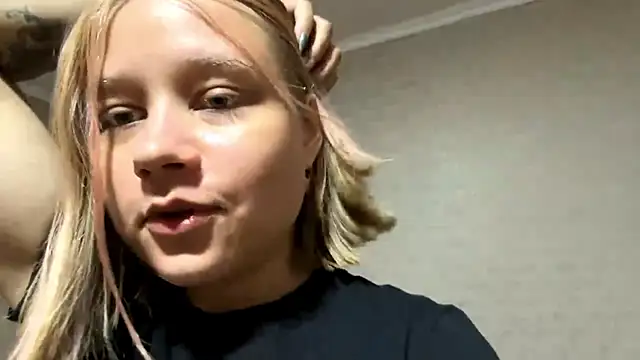 HildeConery's Live XXX Chat