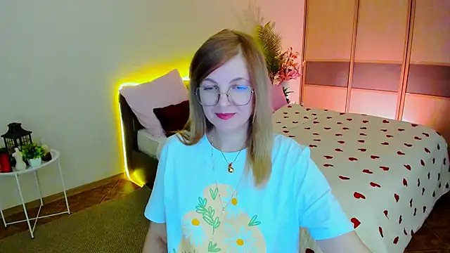 YourUniverser's Live XXX Chat