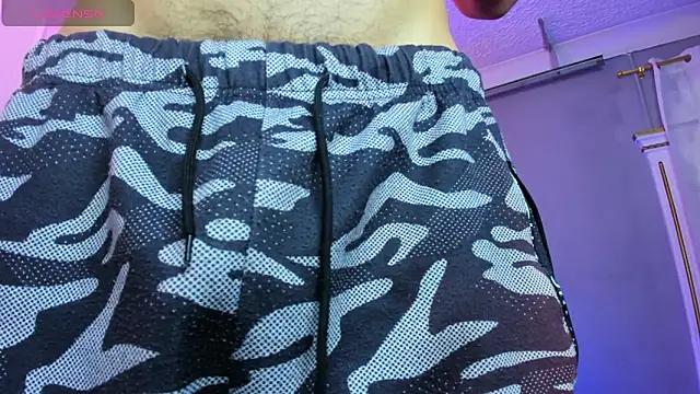 Leo_santoro Show Webcam