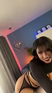 Pokazy przed kamerką – Liana_Fem_