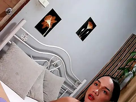Živý XXX chat SluttyZowi