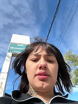 Abrildqquino Webcam show
