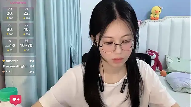 Luna-666 网络视讯表演