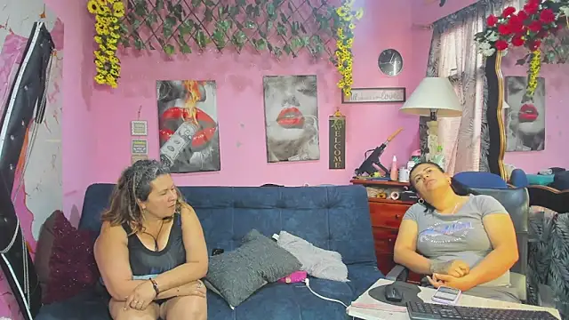 Webkamerová show lesbiancuple
