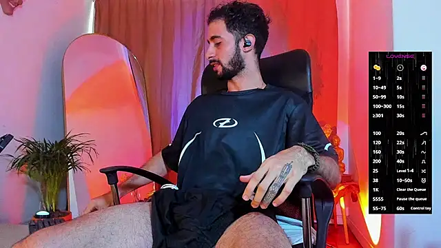 _YOURHERO Live XXX Chat