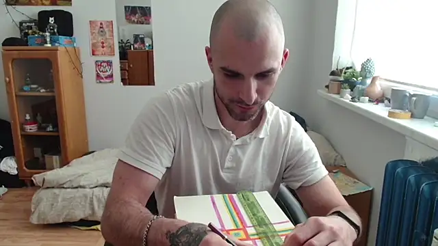 Show modela OskarBreno na web-kameri
