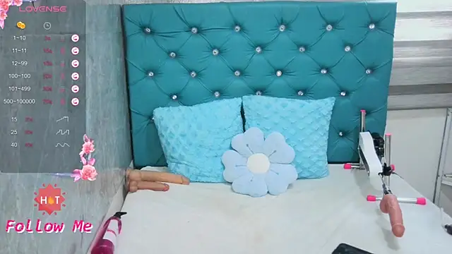 MAARYMOON's Live XXX Chat