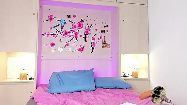 TaylorBloom Chat XXX live