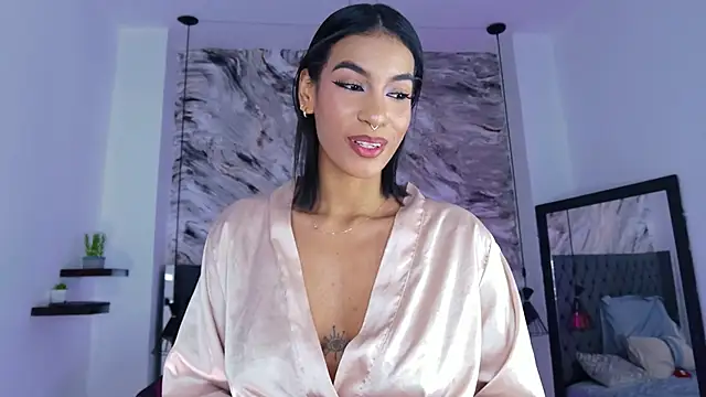 kitty_collins_ live XXX chat
