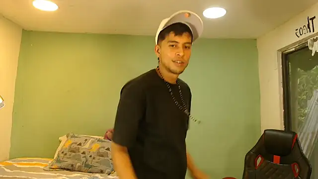 عرض كام danielitopapuu