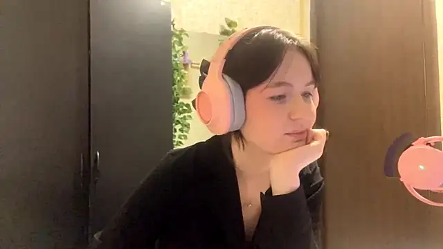 CrappyCatcher Webcam Show