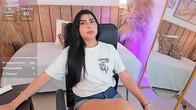 SofiVelvet_ webkamerás műsora