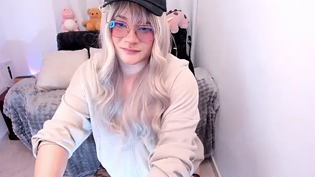 Omorimori Show in webcam