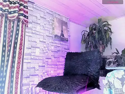 Show modela BeautyCatalella1 na web-kameri