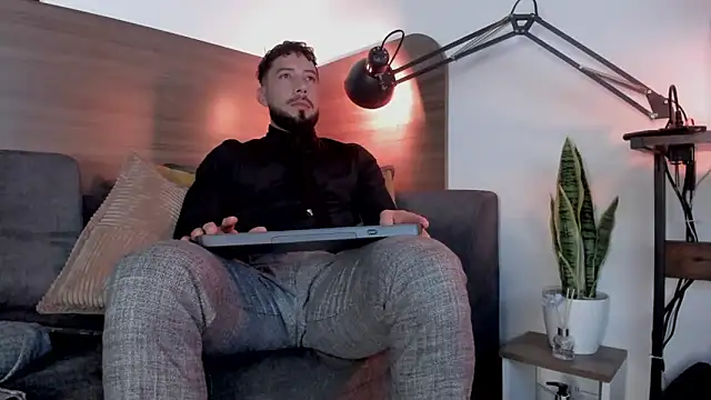 bruno_woods Webcam Show