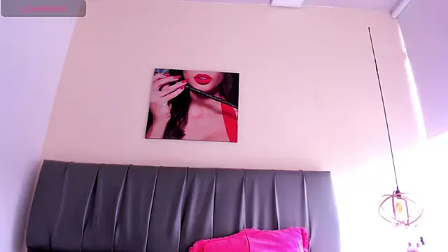 iisabella_noa Adlı Modelin Canlı XXX Sohbeti