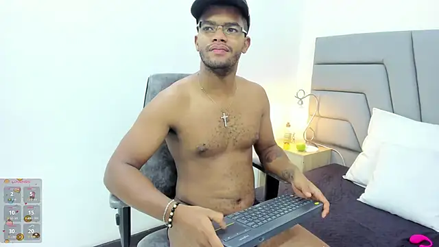 Chatroom XXX en direct de TeamMarcoLuna