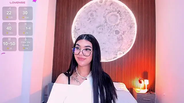 RoseCassie Chat XXX in diretta