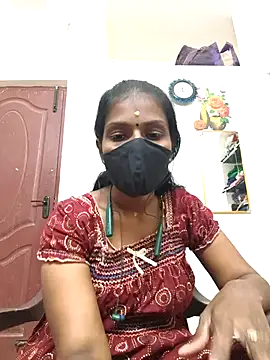 Tamil_Yalini12 Show in webcam