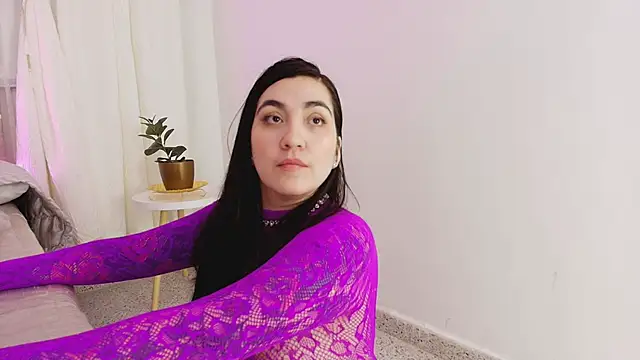 KathiaJenner's Live XXX Chat